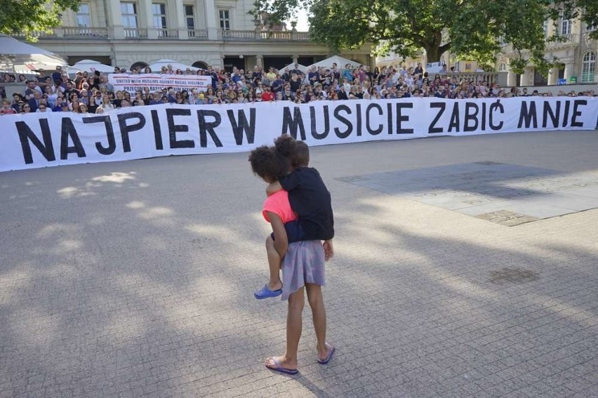 Milczący protest w Poznaniu