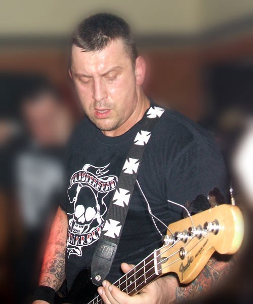 Paweł - gitarzysta The Analogs.