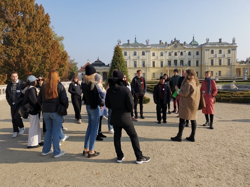 Zwiedzali, smakowali, integrowali się... International Sightseeing Day na Uniwersytecie Medycznym [ZDJĘCIA]