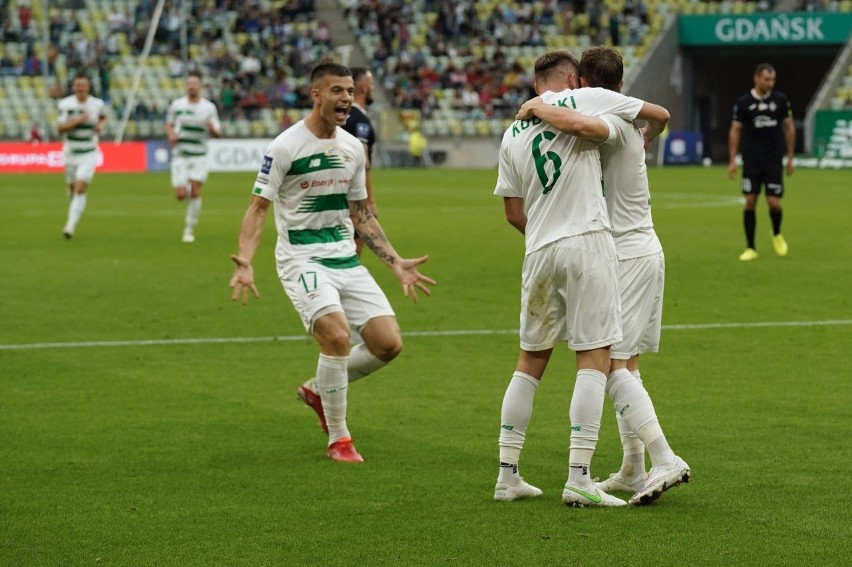 PKO Ekstraklasa. Lechia Gdańsk - Radomiak Radom 2:2. Gole dla zielonych strzelali Luis Machado i Karol Angielski (ZDJĘCIA)