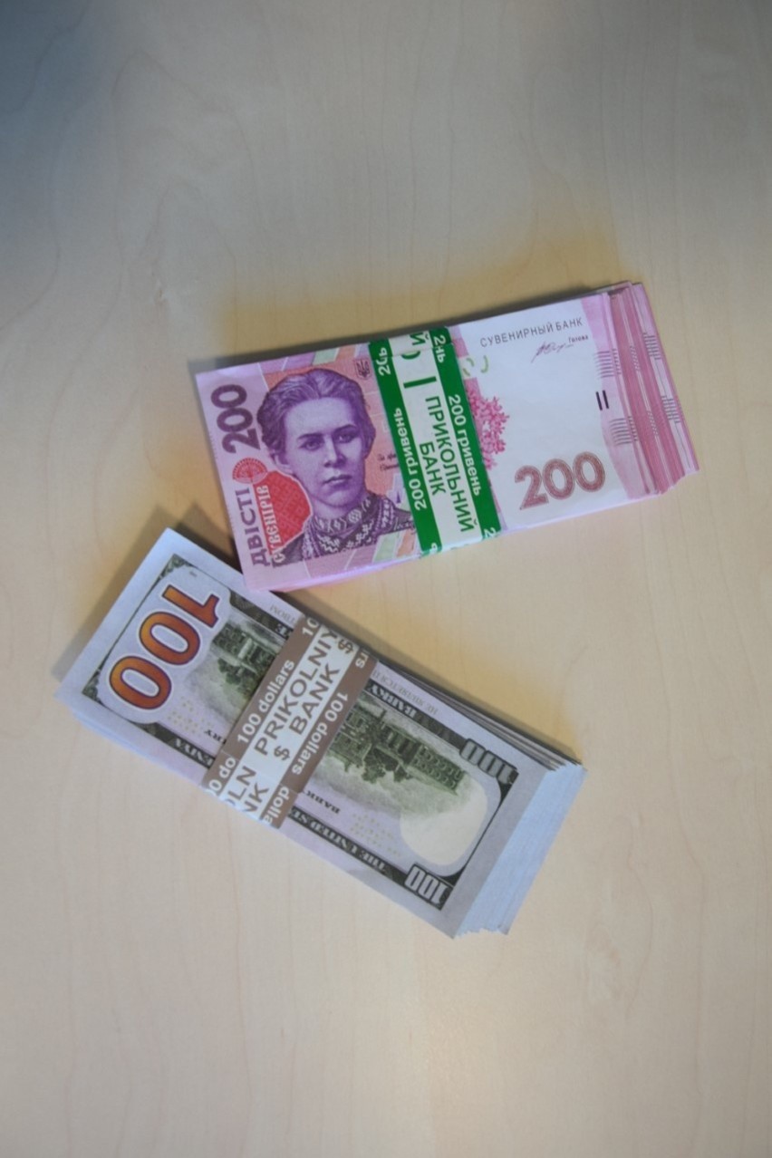 Oszust z Australii wymieniał w kantorze fałszywe pieniądze