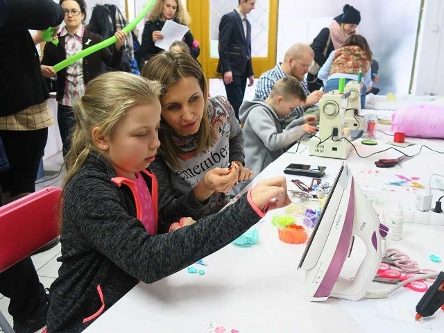 Partnerem projektu jest m.in.- Sandomierskie Centrum Kultury, które organizuje zajęcia dla dzieci i młodzieży. 