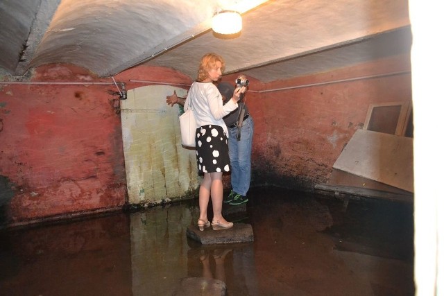 Hanna Muzolf robiła zdjęcia zalanych piwnic.