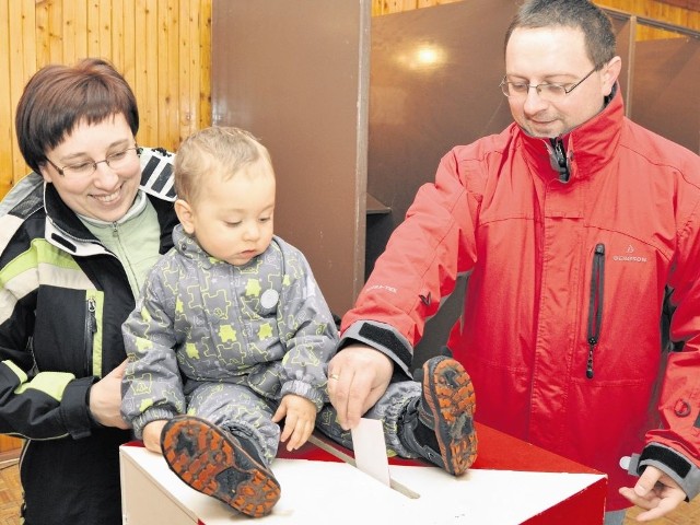 W poprzednich wyborach samorządowych w 2010 roku ważne było to, ile głosów dostała partia. W jednomandatowych okręgach wyborczych mandat dostaje kandydat - zwycięzca