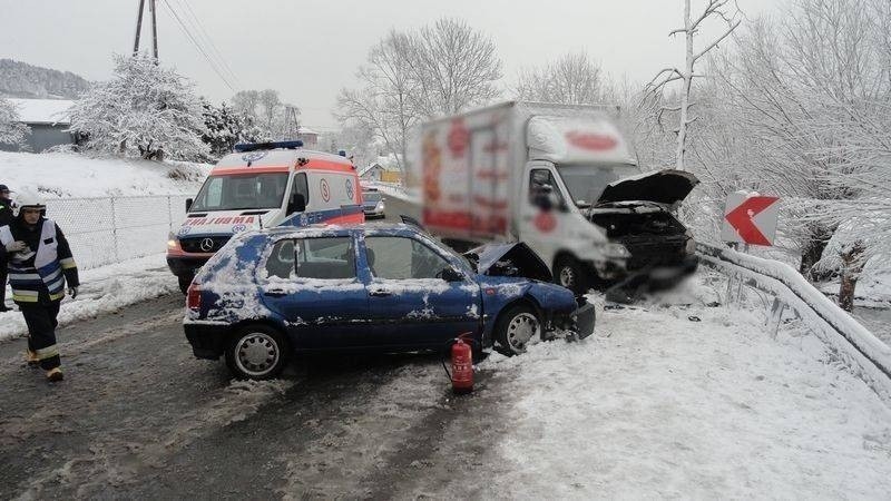 Wypadek zablokował drogę w Świdniku [ZDJĘCIA]