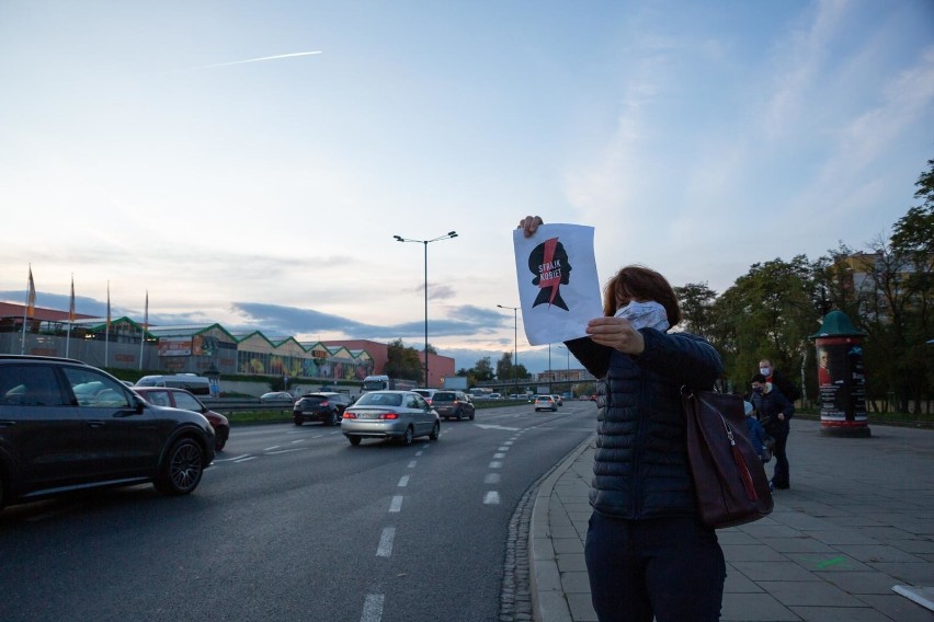 Kraków. Dziś kolejna blokada miasta. Gdzie będą protestować kobiety? 2.11.2020