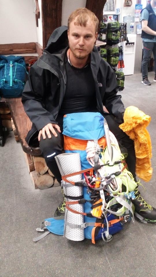 Radek Malinowski przerwał wspinaczkę na Elbrus. Pogoda popsuła plany