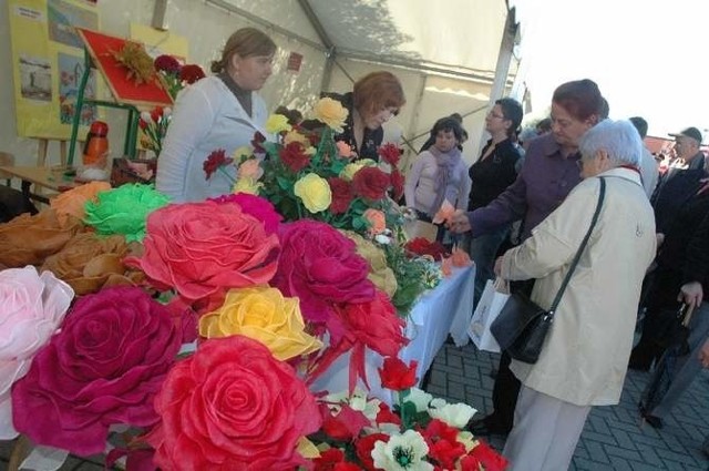 Pierwsze Oleskie Święto Róży zorganizowano we wrześniu 2010 roku