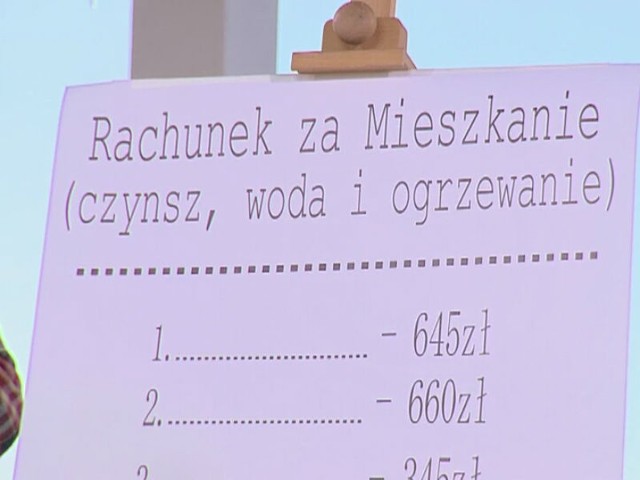 Dziennikarz ekonomiczny Paweł Blajer radził jak zmniejszyć comiesięczne rachunki.
