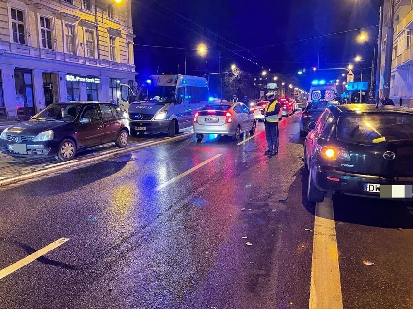 Wypadek na ulicy Piotra Skargi we Wrocławiu