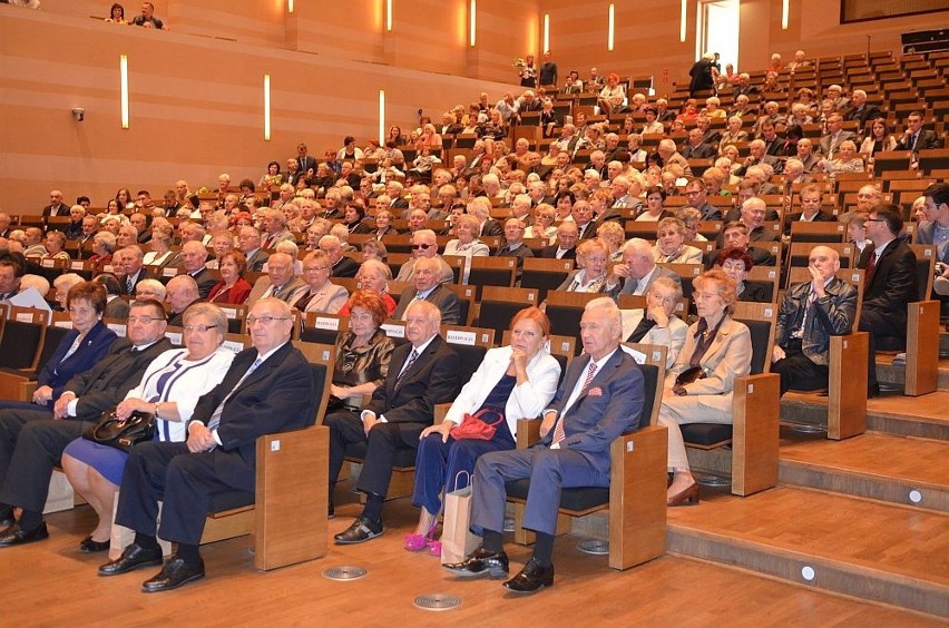 Prezydent Gorzowa Wlkp., Jacek Wójcicki, uhonorował...