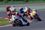 Zawodnicy Suzuki GSX-r Cup przed wyścigiem na torze Poznań