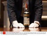 Butelka whisky sprzedana za rekordową sumę. Można by za nią kupić kilka ekskluzywnych mieszkań