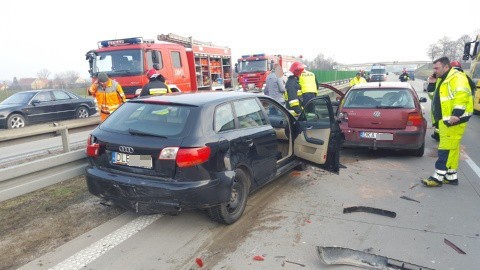 Wypadek na A4. Na ratunek przyleciał śmigłowiec LPR