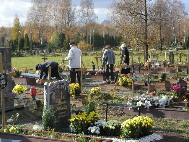 W Katowicach jest 5 cmentarzy komunalnych