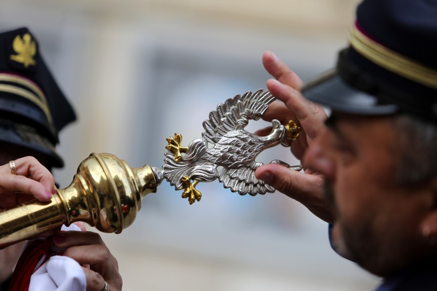 Wojewoda małopolski Piotr Ćwik wziął udział w obchodach 38. rocznicy podpisania Porozumień Sierpniowych