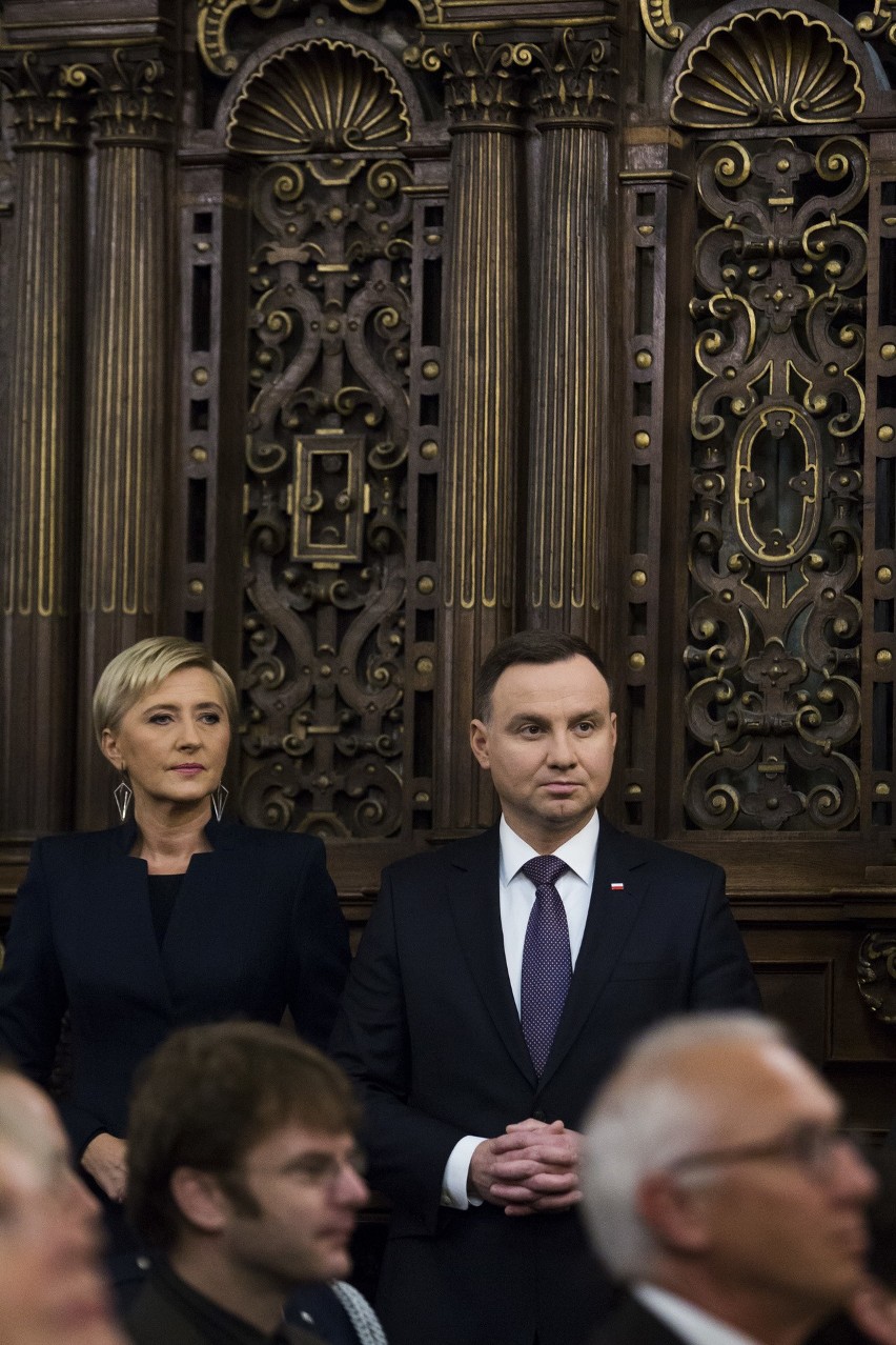 Prezydent Andrzej Duda wziął udział w mszy świętej na Wawelu