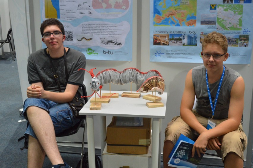 300 młodych naukowców z całego świata przyjechało do Gdyni na targi Milset Expo [zdjęcia]