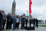 Polska flaga przed parlamentem w Ottawie. Miesiąc polskiego dziedzictwa w Kanadzie