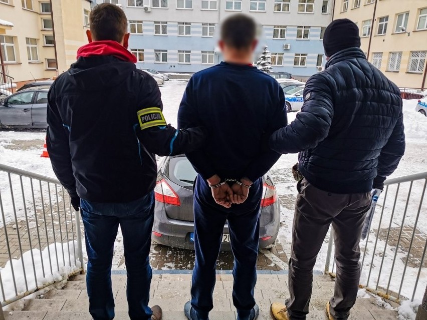 Białystok. Podejrzany uciekł z budynku białostockiej prokuratury. Nie będzie konsekwencji dla prokuratora ani policjantów (zdjęcia)