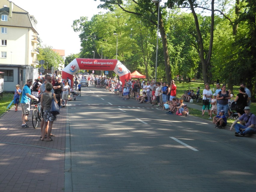 Parady zabytkowych samochodów w Stargardzie, Reczu, Suchaniu i Choszcznie