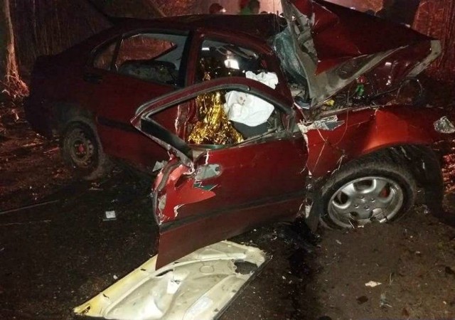 Mrągowo-Piecki: Wypadek śmiertelny. Pijany kierowca wjechał w hondę. Zginął 58 latek