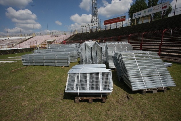 Powstaje nowa trybuna na stadionie ŁKS-u