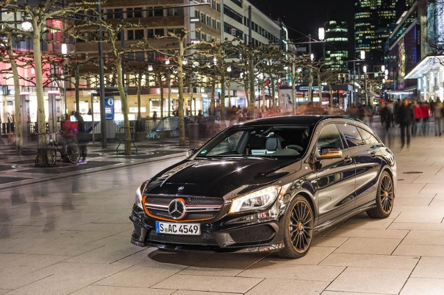 Mercedes-Benz CLA 45 AMG Shooting Brake OrangeArt Edition / Fot. Mercedes-Benz