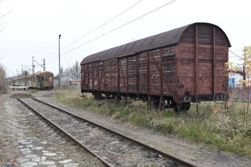 Wagony niedoszłej kolei marszałkowskiej pochodzą z lat 40....