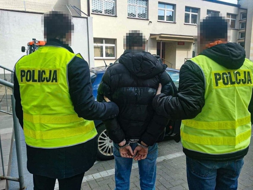 Białystok. Trzy osoby pobiły 51-latka. Podejrzanych zatrzymała policja [ZDJĘCIA]