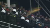 Po stadionowej zadymie w Kielcach - grzywny i zakazy dla pseudokibiców (wideo)