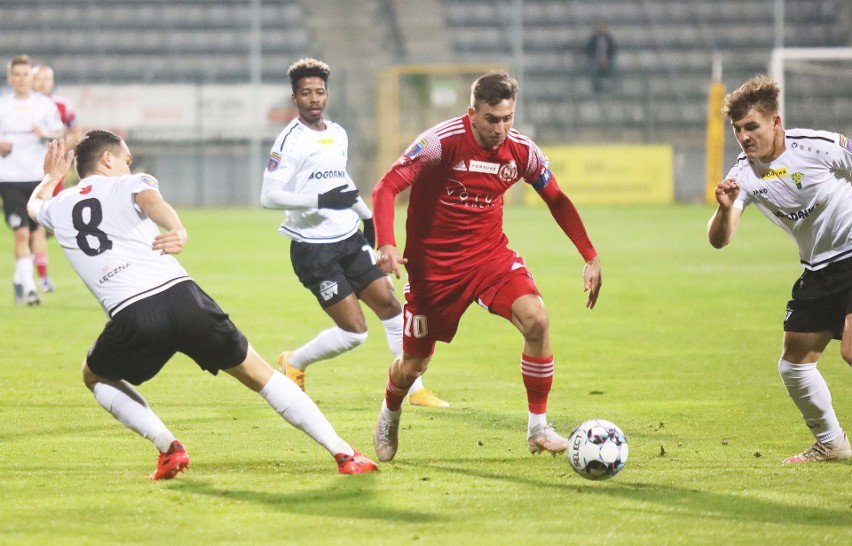 Puchar Polski: Miedź Legnica - Górnik Łęczna 2:2 (4:5 po karnych) Miedzianka dała sobie wydrzeń awans (WYNIK, RELACJA, ZDJĘCIA)