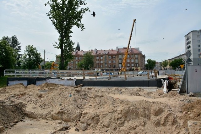 Znów będą zmiany w organizacji ruchu w centrum Białegostoku. Mają one związek z pracami na skrzyżowaniu al. Piłsudskiego i Sienkiewicza.