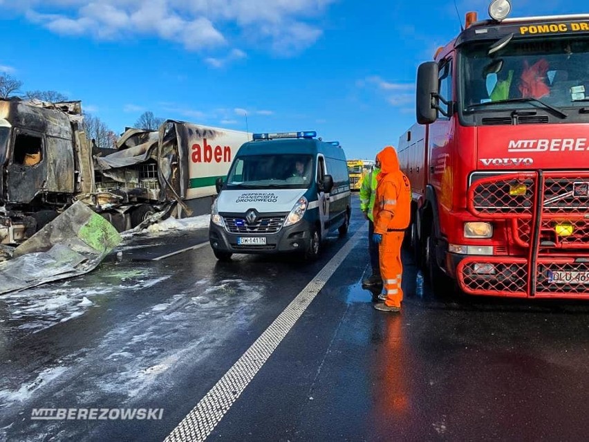 Śmiertelny wypadek pod Wrocławiem. Droga S5 zablokowana 