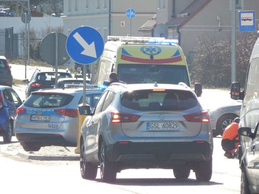 Wypadek na ścieżce rowerowej w Ustce. Rowerzystka potrąciła...