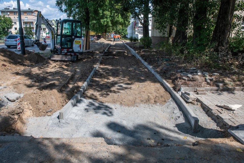 Odcinek drogi rowerowej między rondem Skubiszewskiego a...