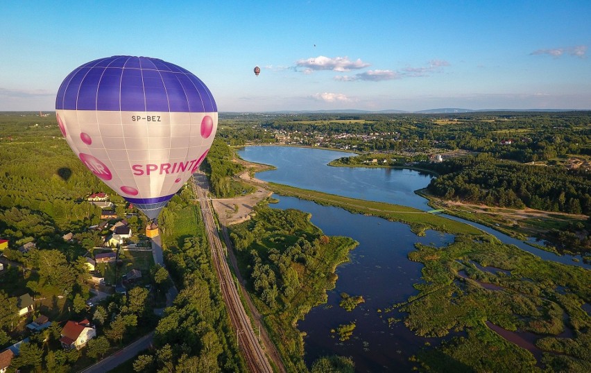 Wspaniałe balony nad Wąchockiem i Starachowicami. W sobotę pokazy nocne