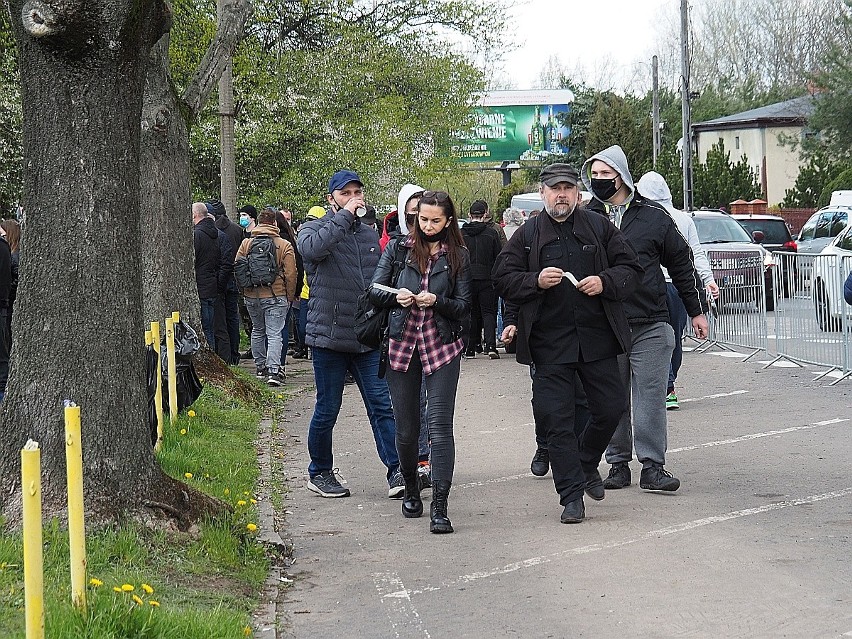 Ruszył Motoweteran Bazar w Łodzi. Ile kosztują bilety? W jakich godzinach giełda będzie czynna? ZOBACZ 08.05.2021