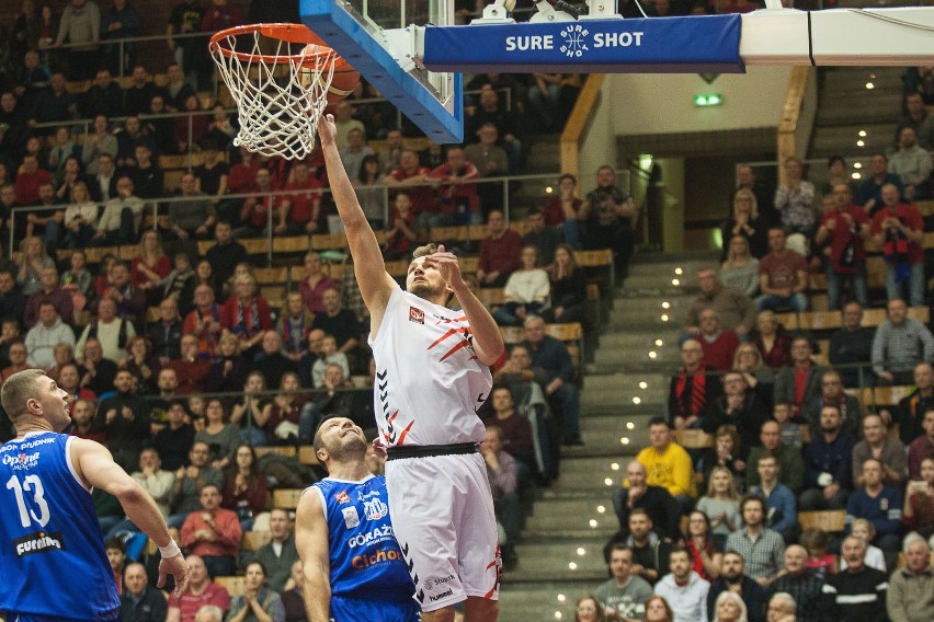 STK Czarni Słupsk - Pogoń Prudnik 67:59.