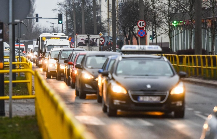 Nowa tymczasowa organizacja ruchu w rejonie Wojska...