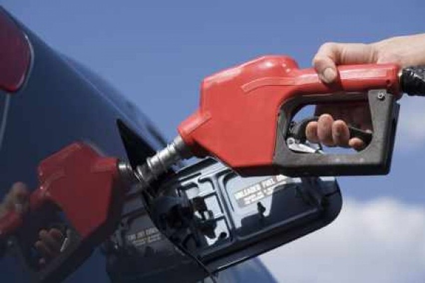 Poniedziałkowe ceny paliw w regionie. Gdzie najtaniej?