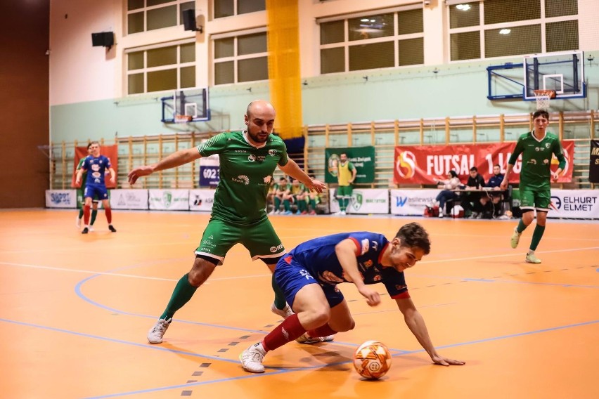 Futsaliści Futbalo Białystok postawili się liderowi, ale...