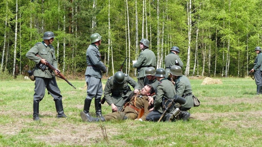 Wielki piknik kawaleryjski w gminie Bliżyn z setkami turystów 