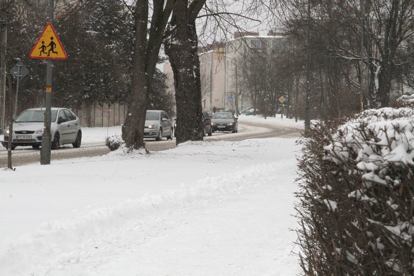 Atak zimy w Świętokrzyskiem. W sobotę też trzeba uważać!