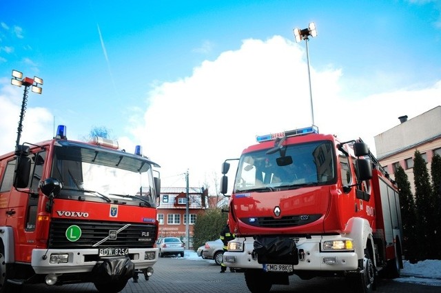 Nowe renault zostaje w Mogilnie,stare volvo trafi do Wylatowa