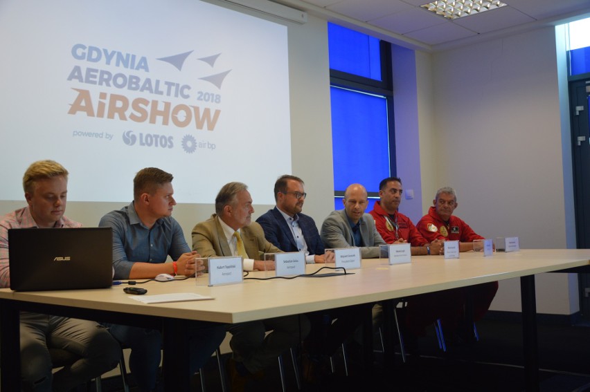 Konferencja przed zawodami Aerobaltic.