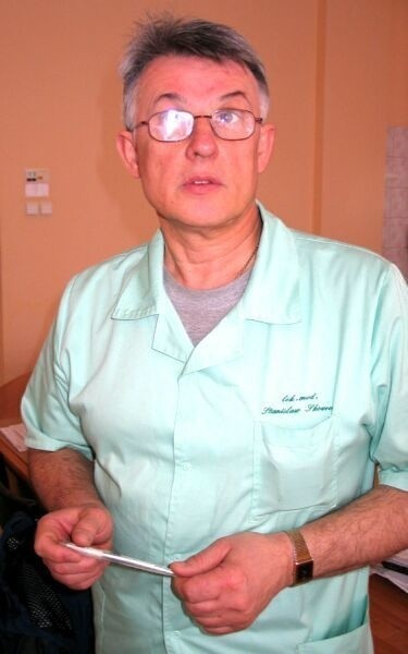 Stanisław Skowron, przewodniczący lekarskiego związku zawodowego w mieleckim szpitalu: - Z tego co wiem lekarze mogą odejść od łóżek nie tylko w Mielcu, lecz także w innych miastach województwa.