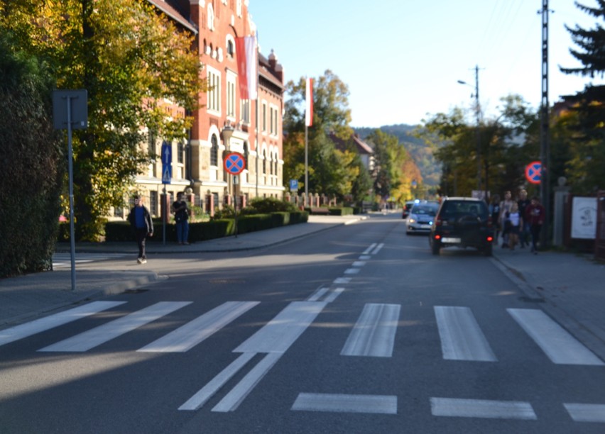 Myślenice. Potrącenie pieszego na pasach            