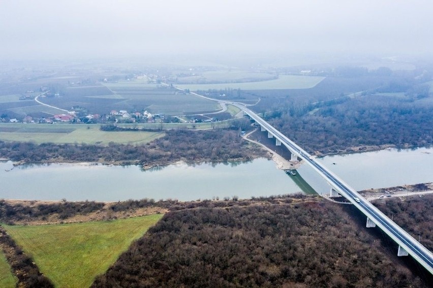 Most na Wiśle w Borusowej gotowy! Połączył dwa województwa [NOWE ZDJĘCIA] 