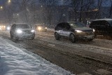 Wysyp kolizji w zaśnieżonym Krakowie. Jazda wolniej nie wystarcza